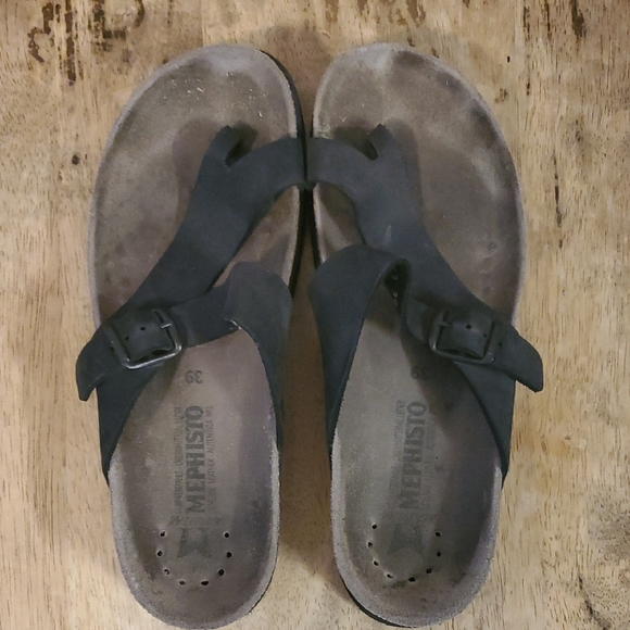 Mephisto Black Leather Toe Strap Buckle Sandals Size 39 Comfort Cork Rubber - Picture 1 of 12